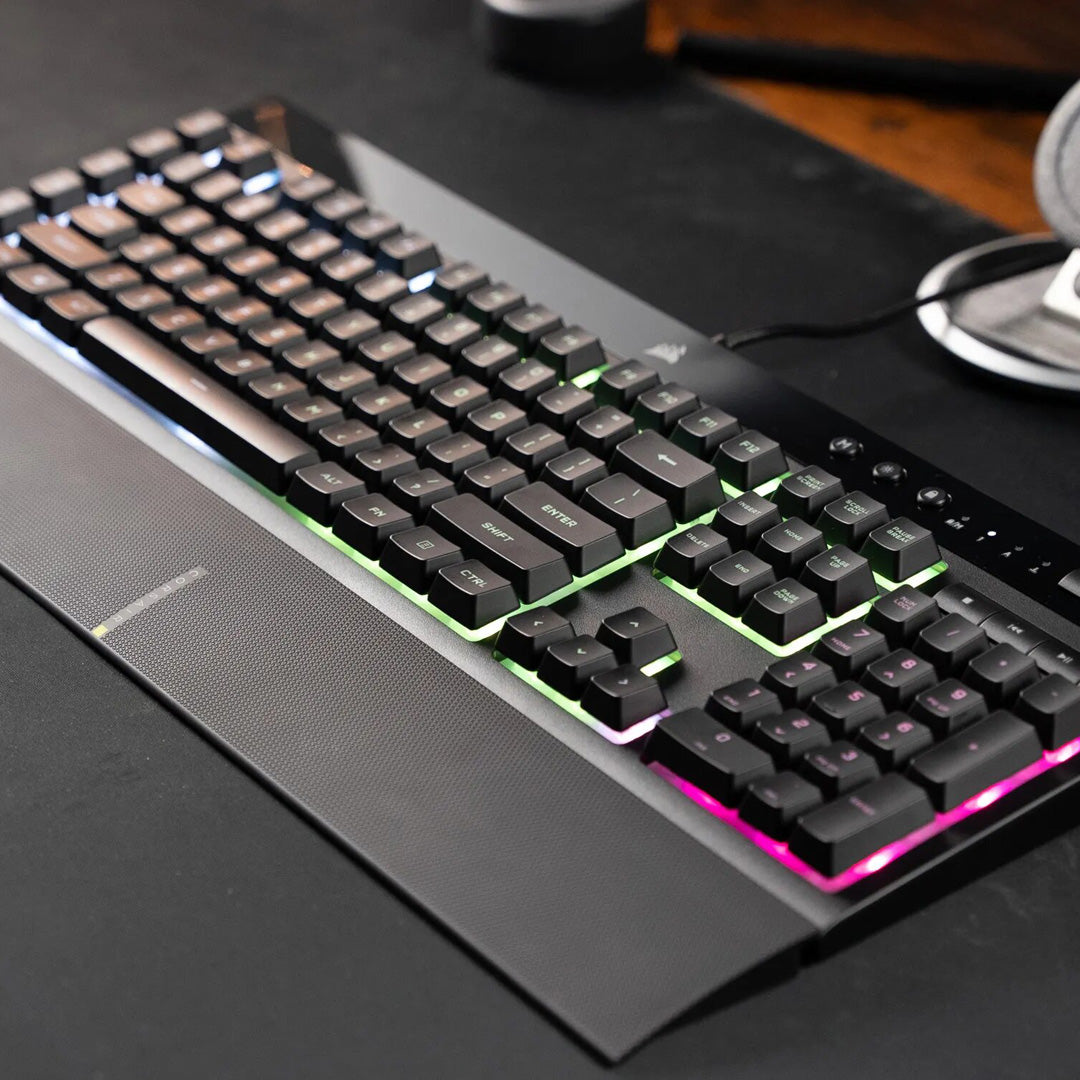 Teclado Gaming Corsair K55 RGB PRO