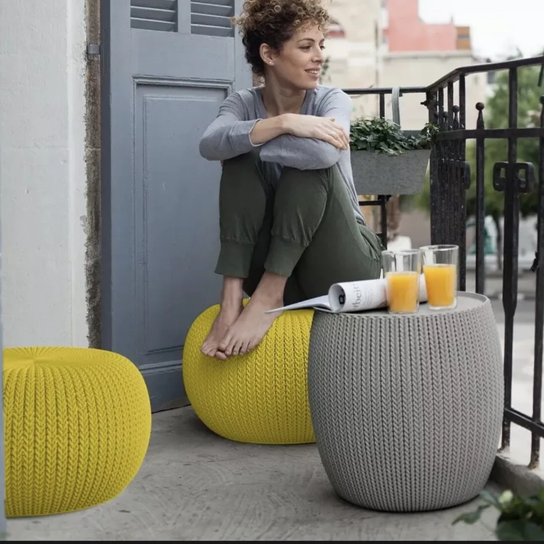 Set Keter Cozy V2 - Puf + Mesita